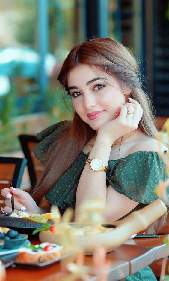 College Students Escorts